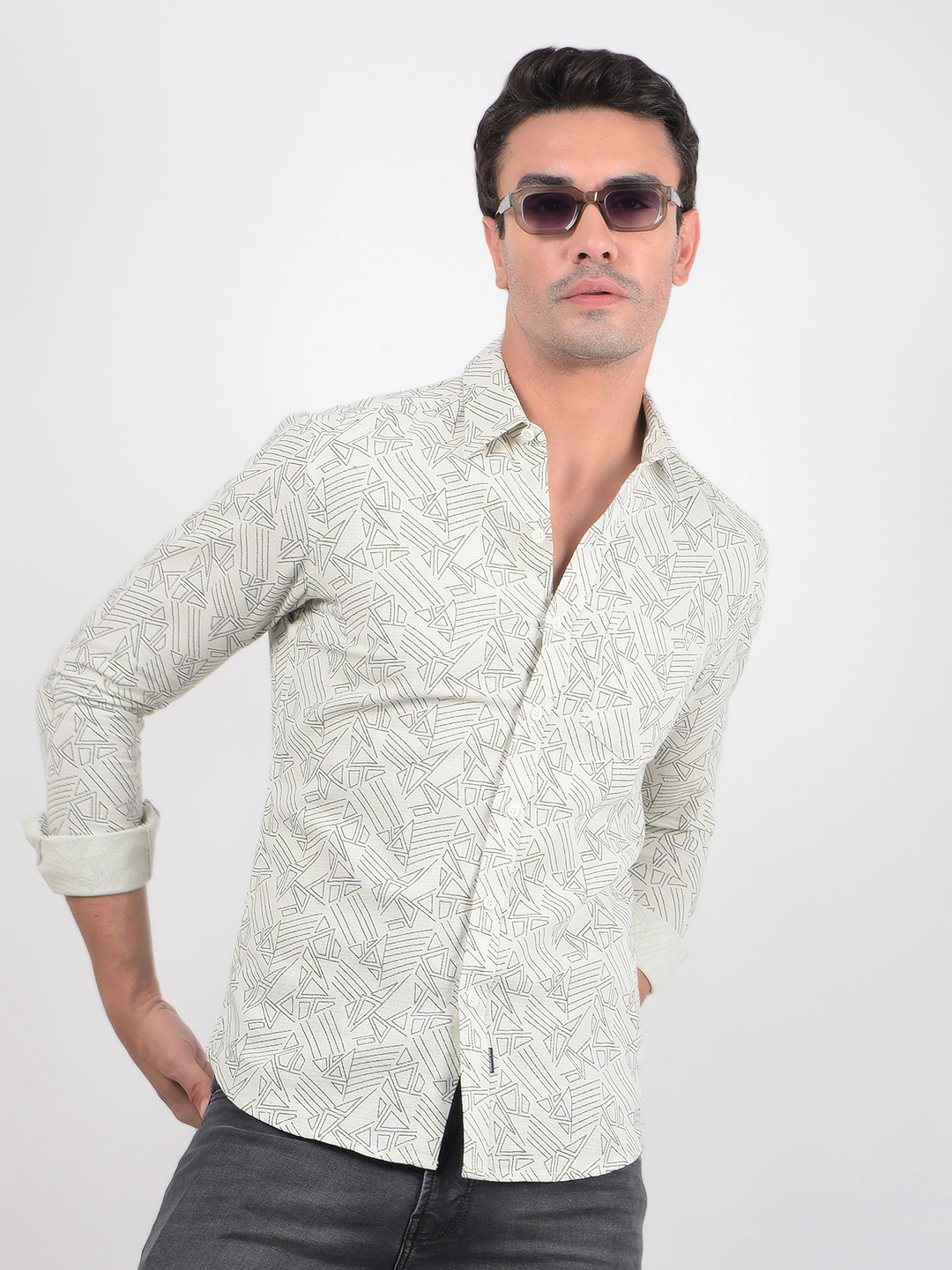 Numero Uno Men Geometric Print White Shirt